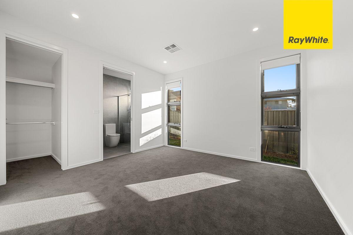 Townhouse for Rent: Weetangera, ACT 2614, ACT, 2614
