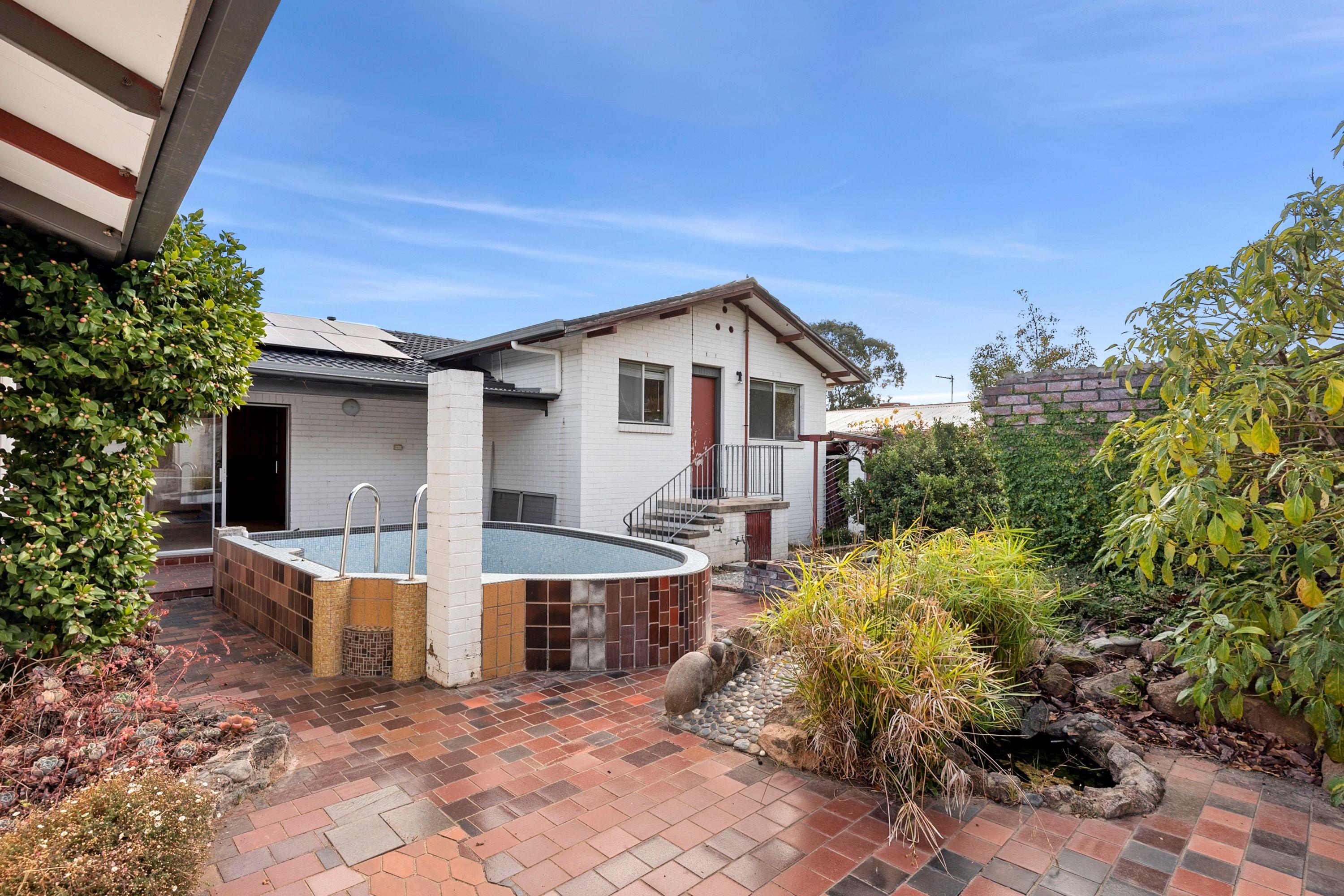 House for Rent: Kambah, ACT 2902, ACT, 2902
