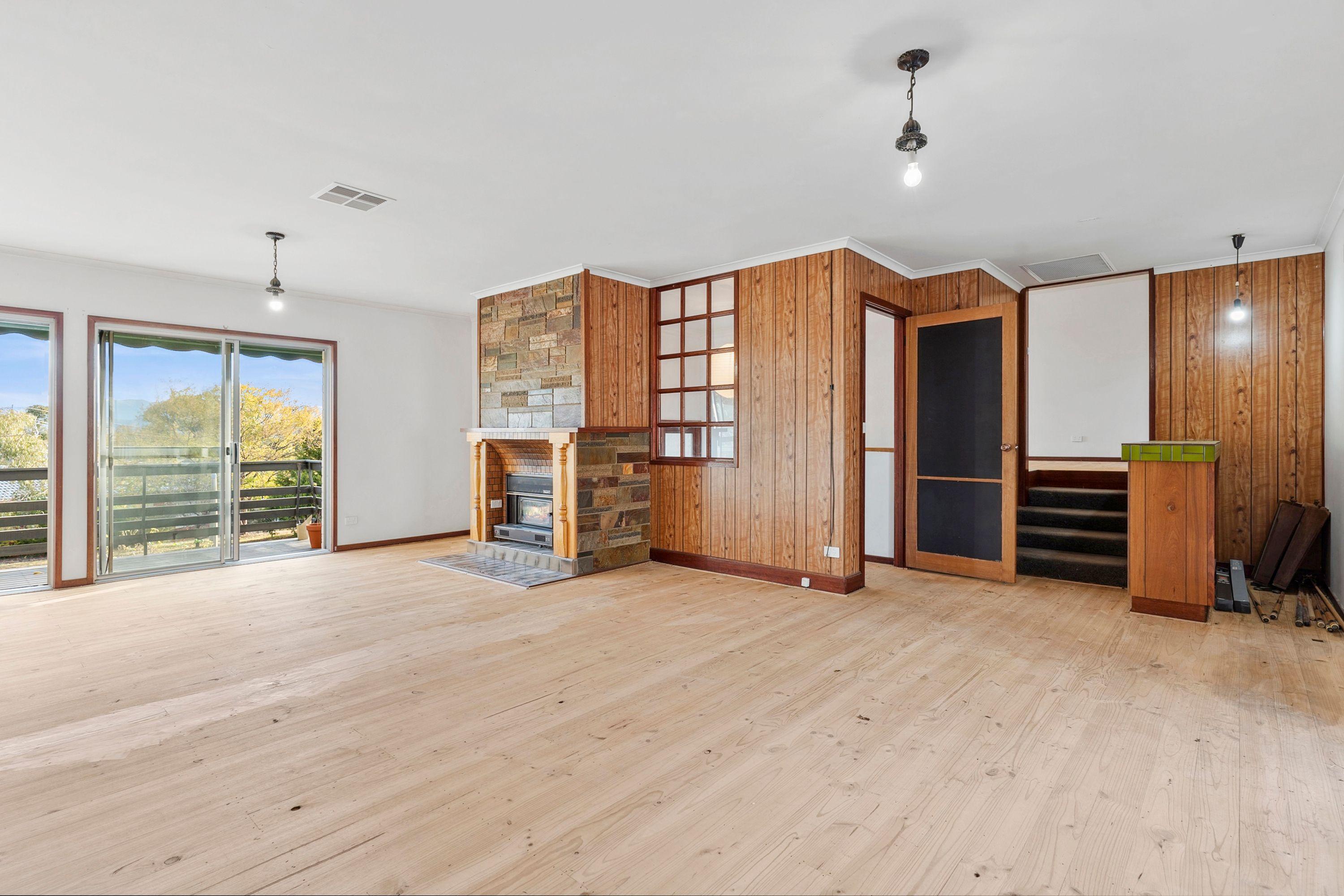 House for Rent: Kambah, ACT 2902, ACT, 2902