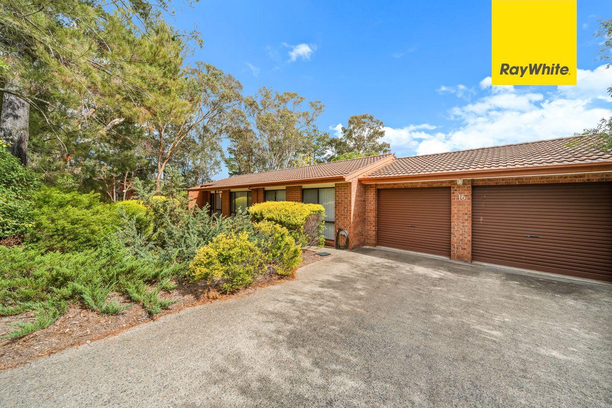 Prop-GPT: Townhouse: ACT Isaacs, ACT 2607 Home For Rent