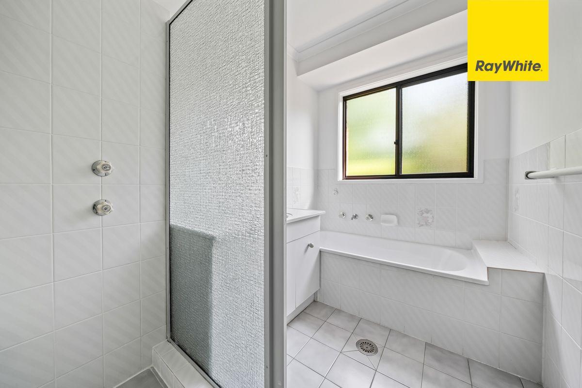 Best of both worlds -  Terrific Isaacs Townhouse