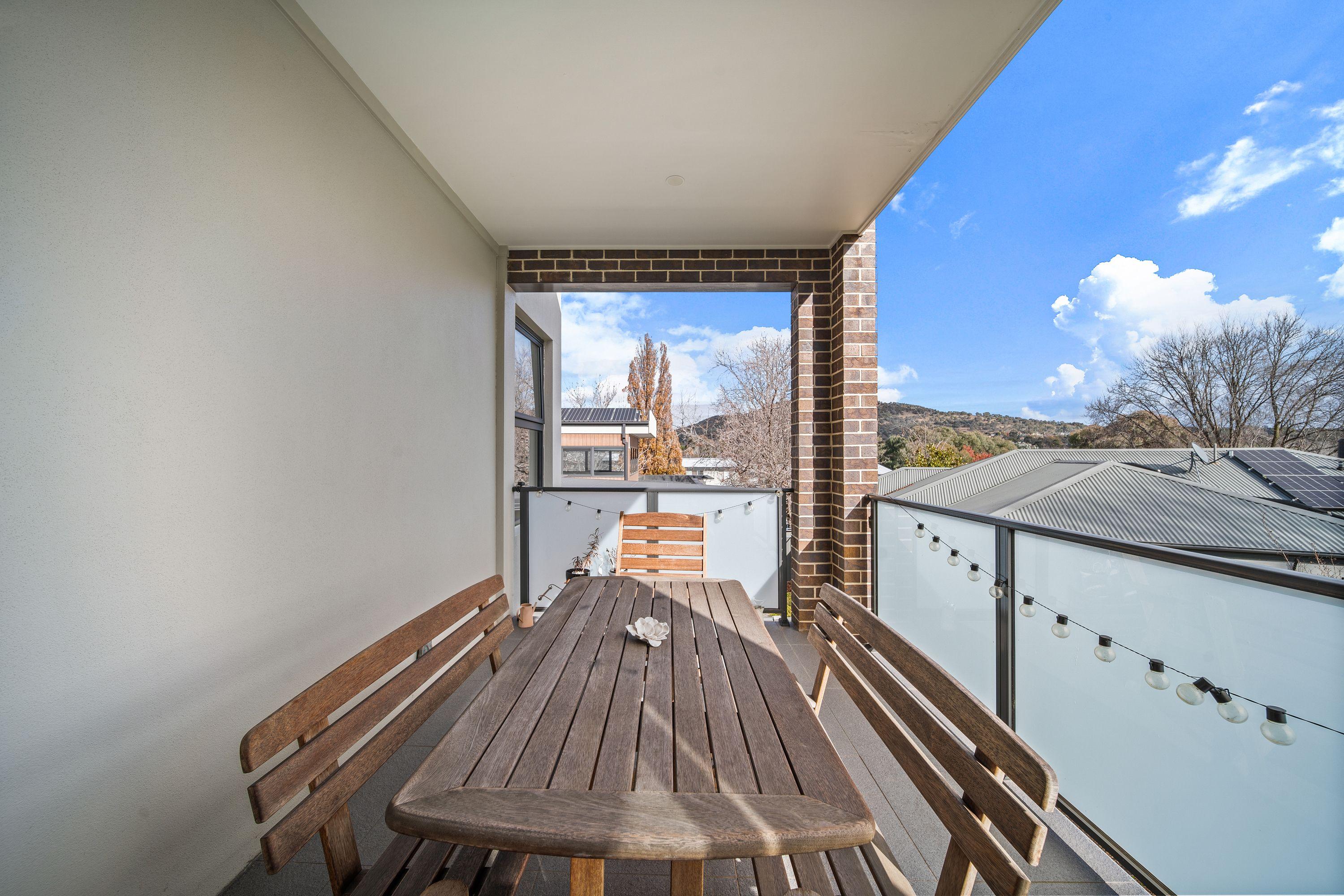 Townhouse for Rent: Mawson, ACT 2607, ACT, 2607