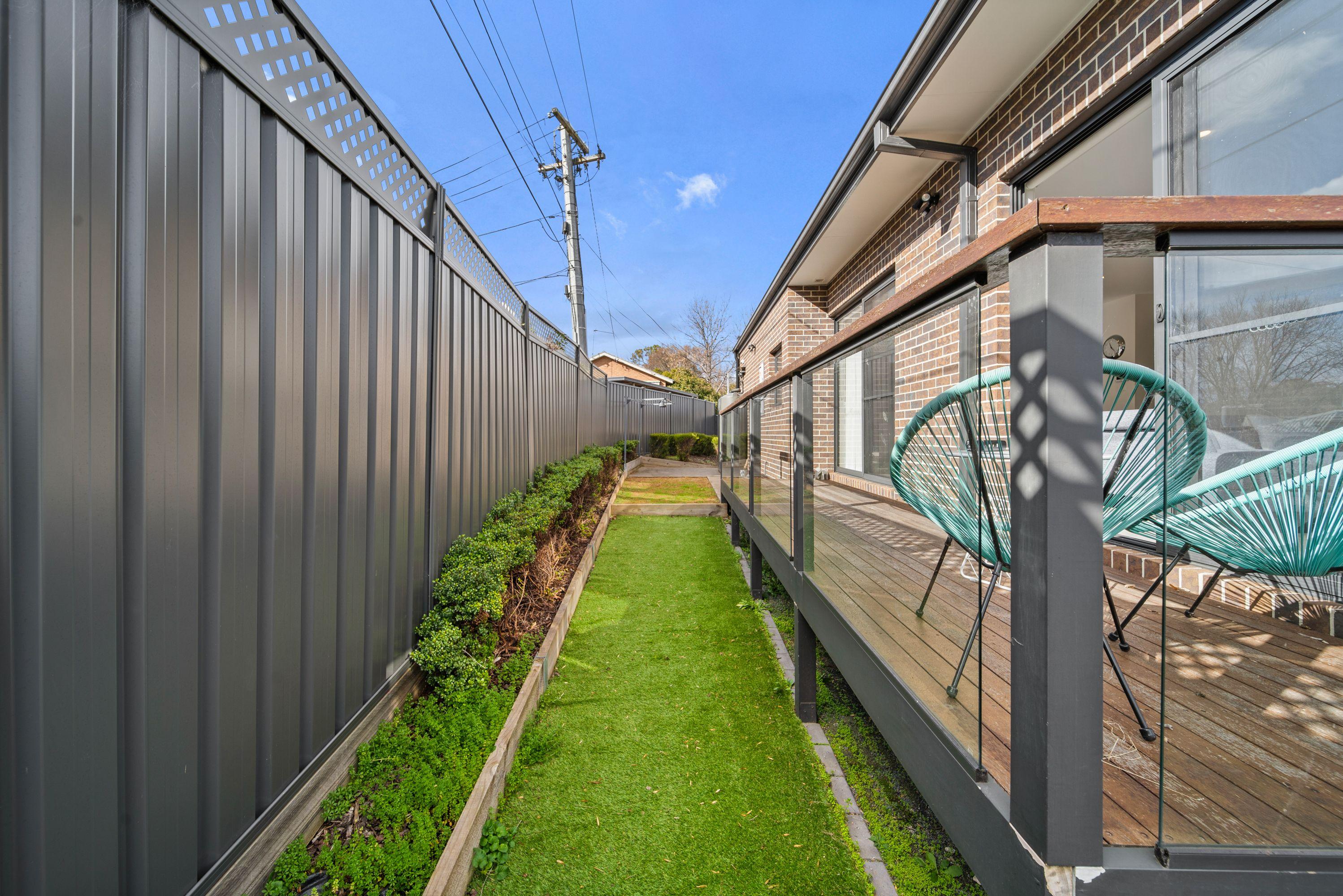 Townhouse for Rent: Mawson, ACT 2607, ACT, 2607