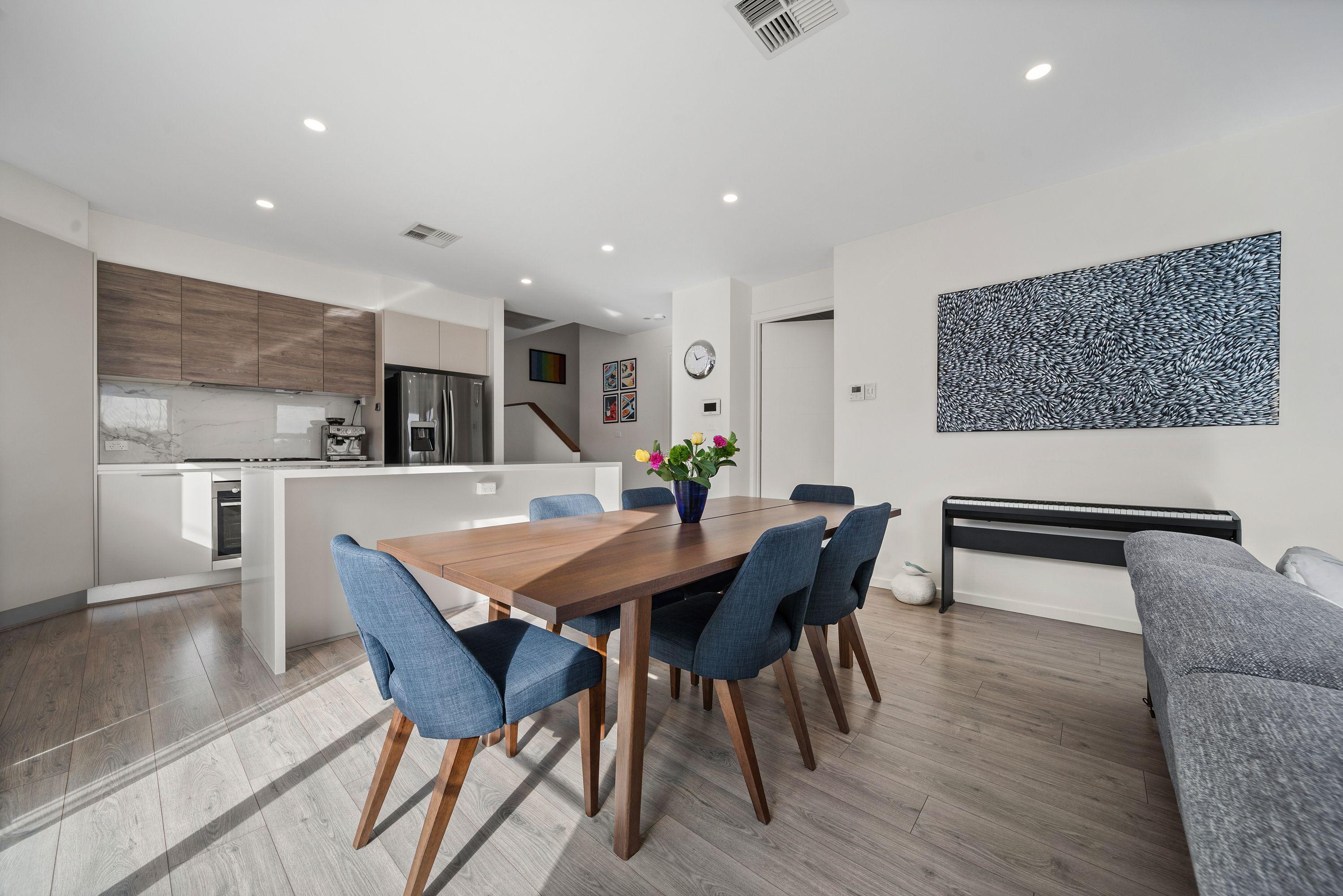 Townhouse for Rent: Mawson, ACT 2607, ACT, 2607