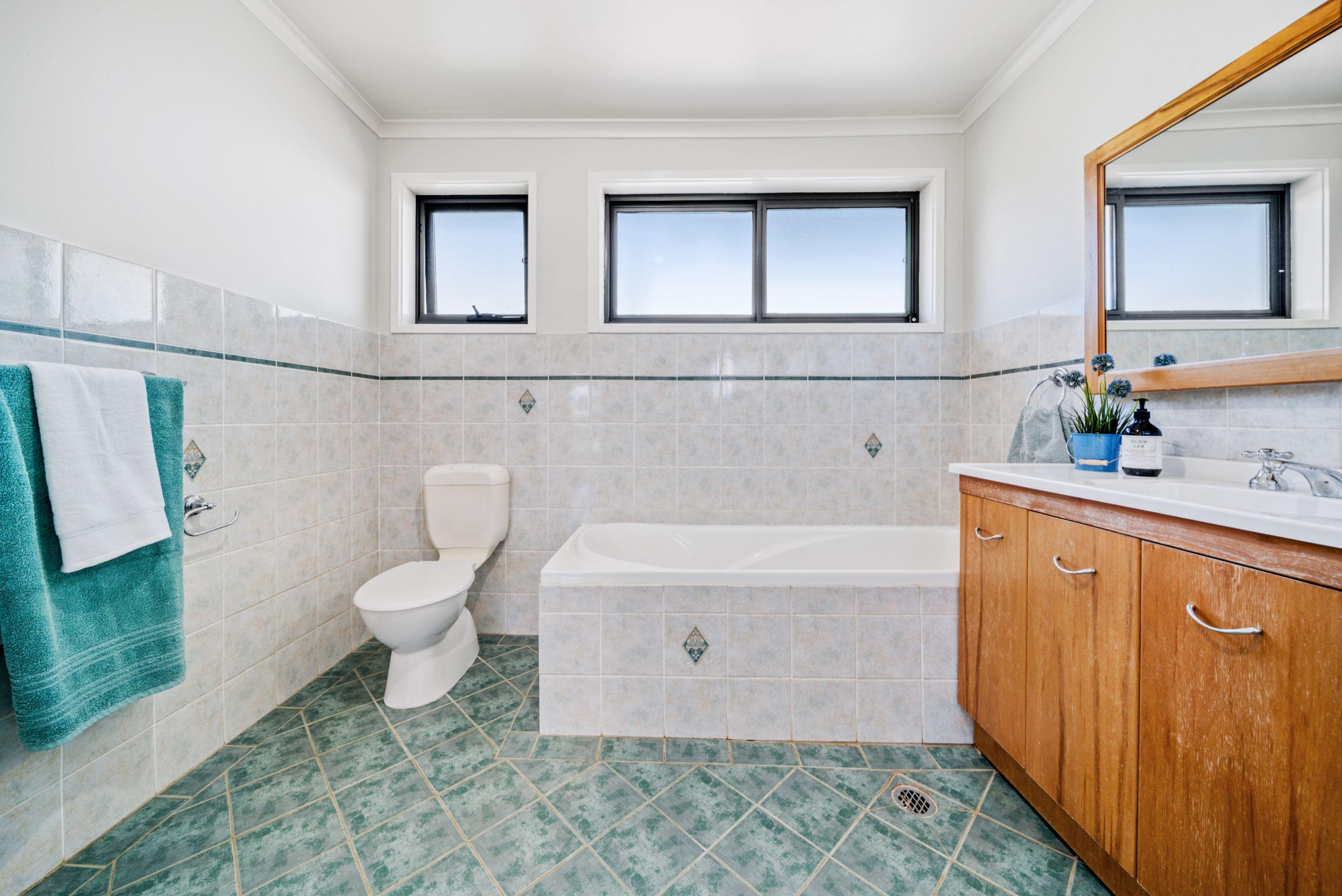 House for Rent: Latham, ACT 2615, ACT, 2615