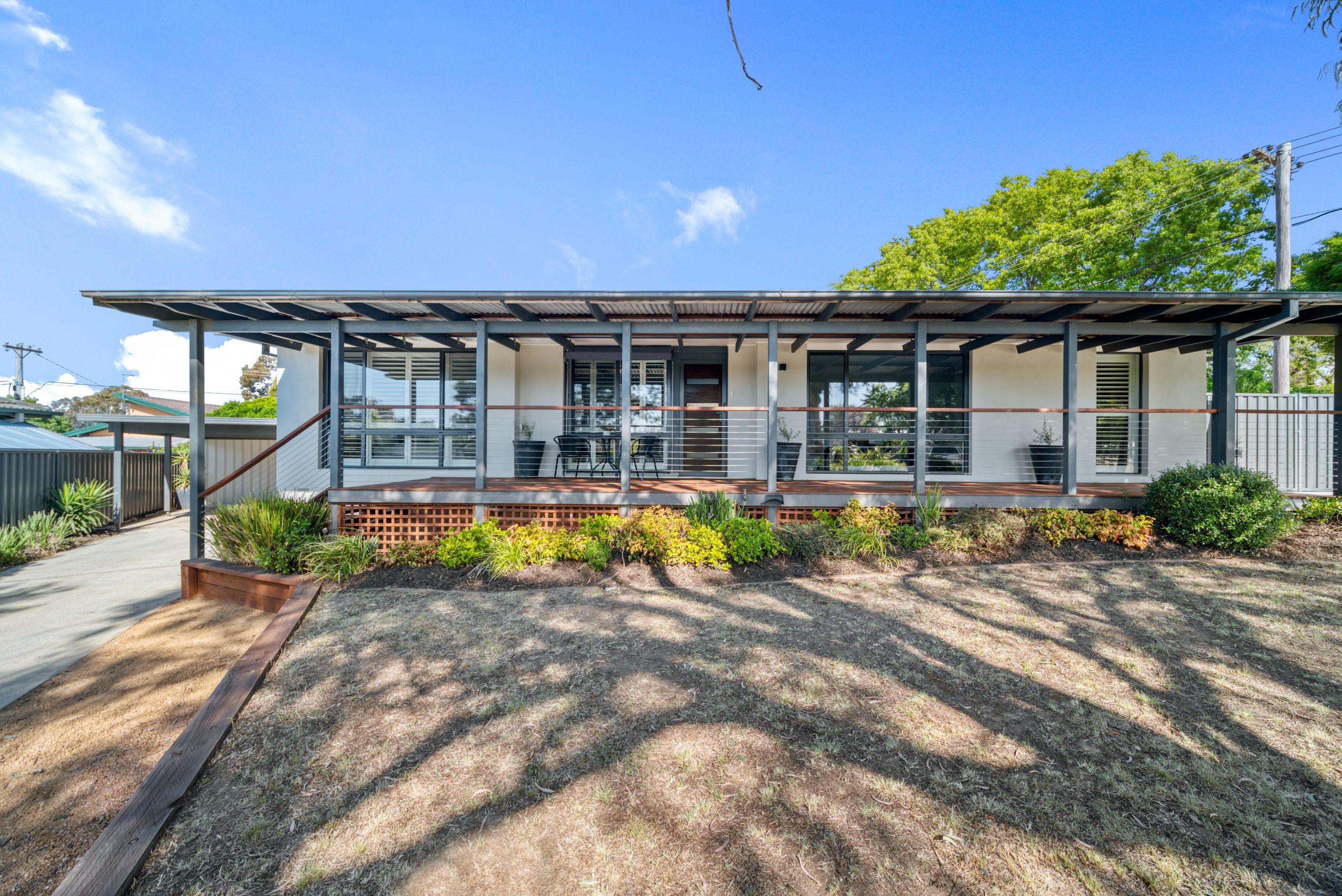 House for Rent: Latham, ACT 2615, ACT, 2615