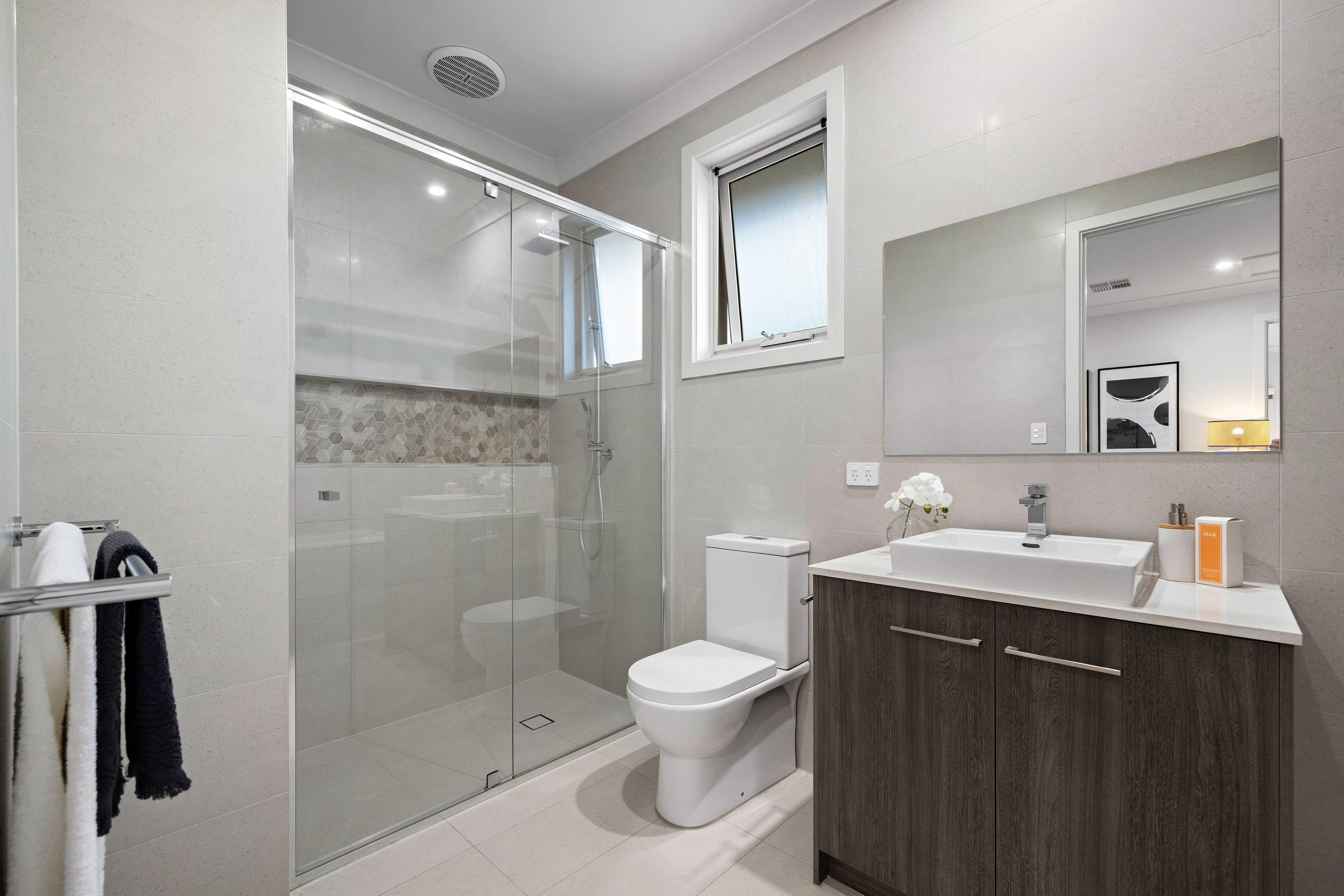 Beautiful modern family home available for rent!