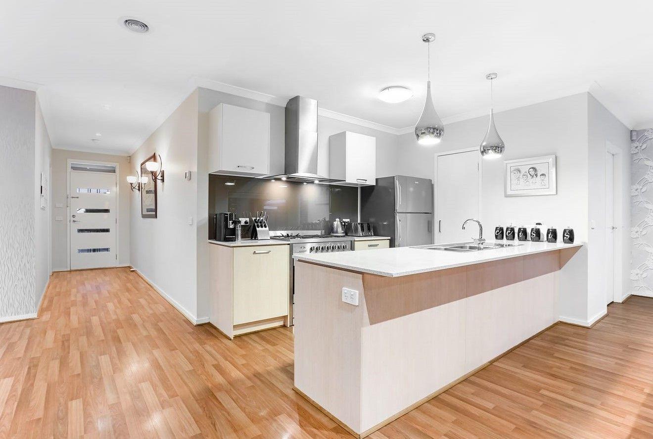 House for Rent: Craigieburn, VIC 3064, VIC, 3064