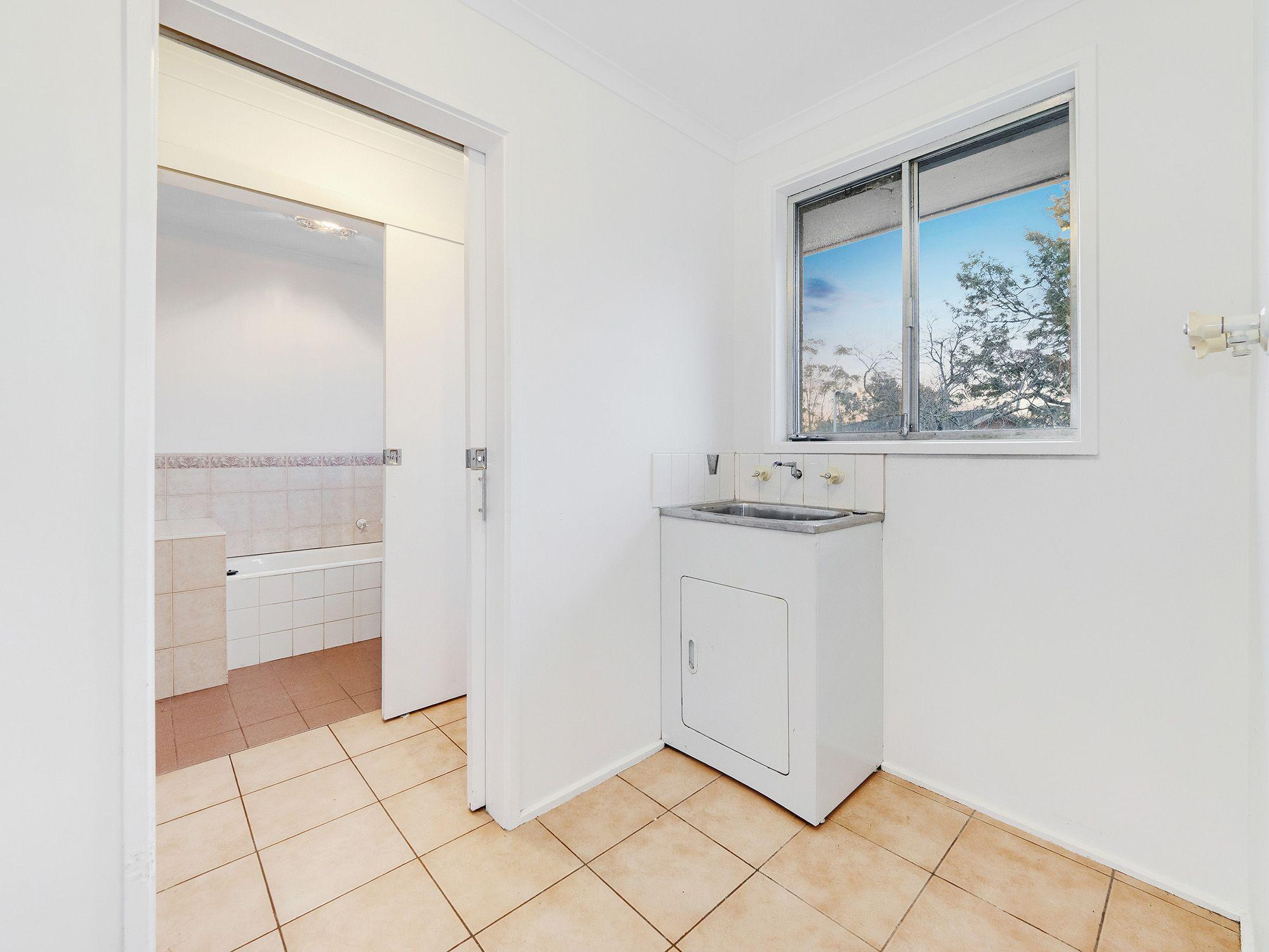 Family Living in a Prime Cranbourne Location!