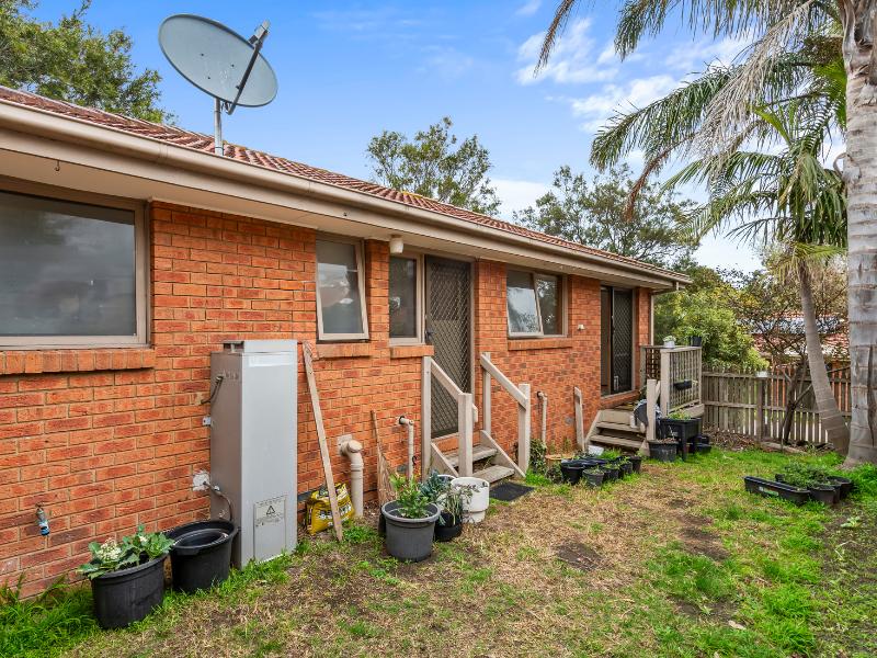 For Lease - 2/37-41 Denbigh Street, Frankston VIC 3199