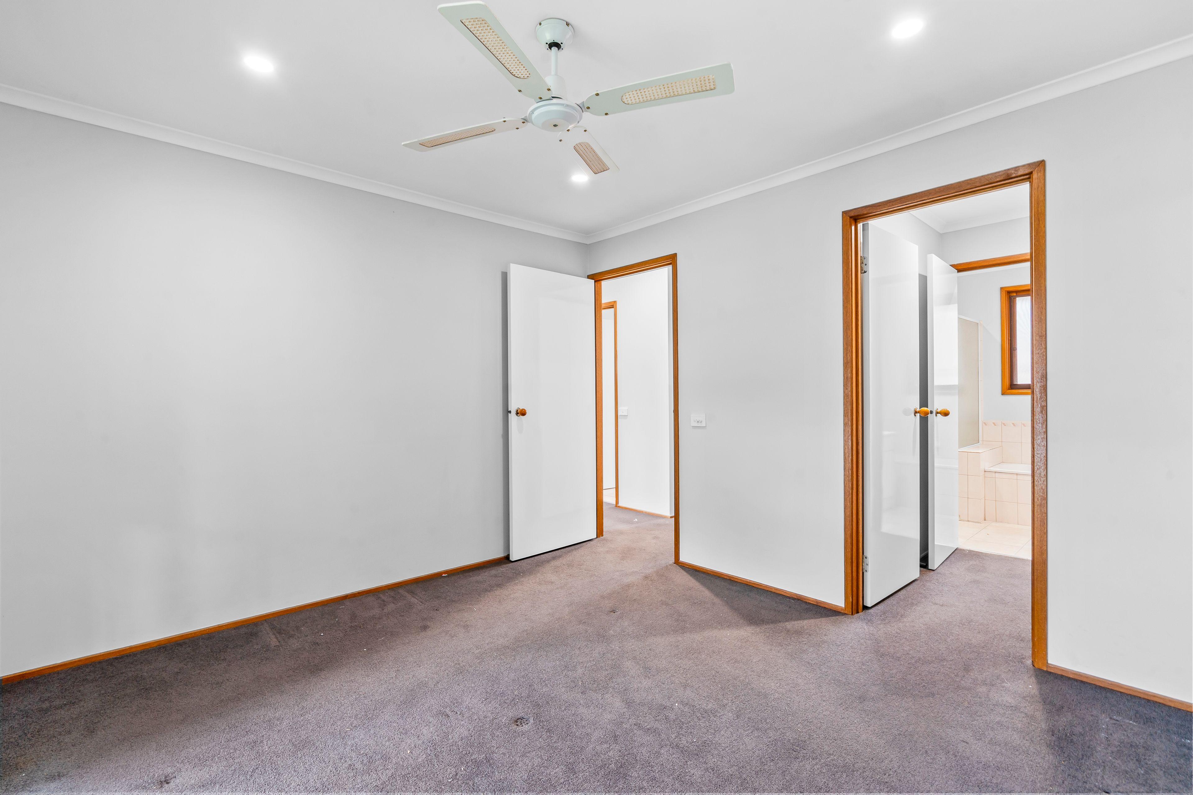 For Lease - 2/37-41 Denbigh Street, Frankston VIC 3199
