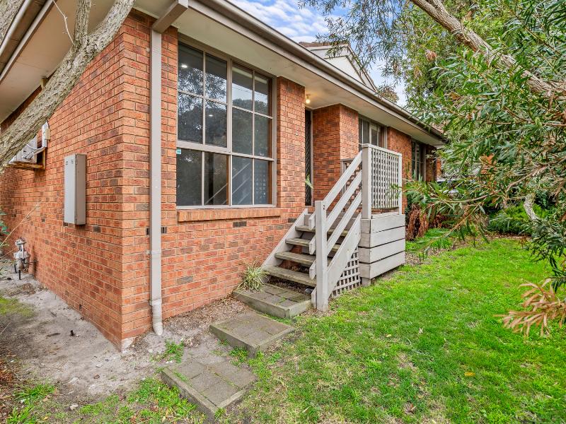 For Lease - 2/37-41 Denbigh Street, Frankston VIC 3199