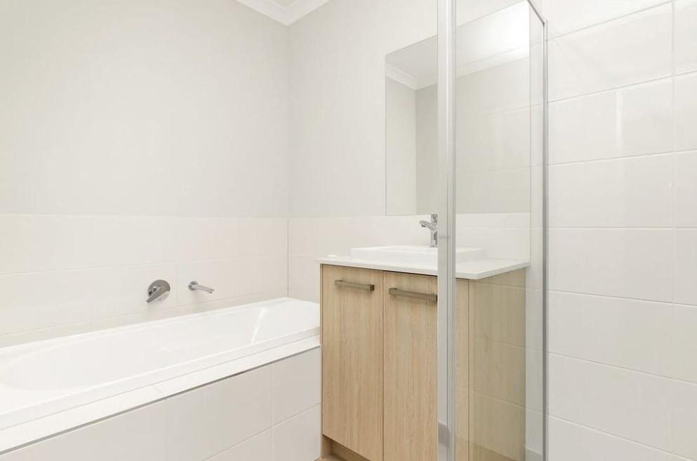 Modern Comfort in the Heart of Harpley Estate