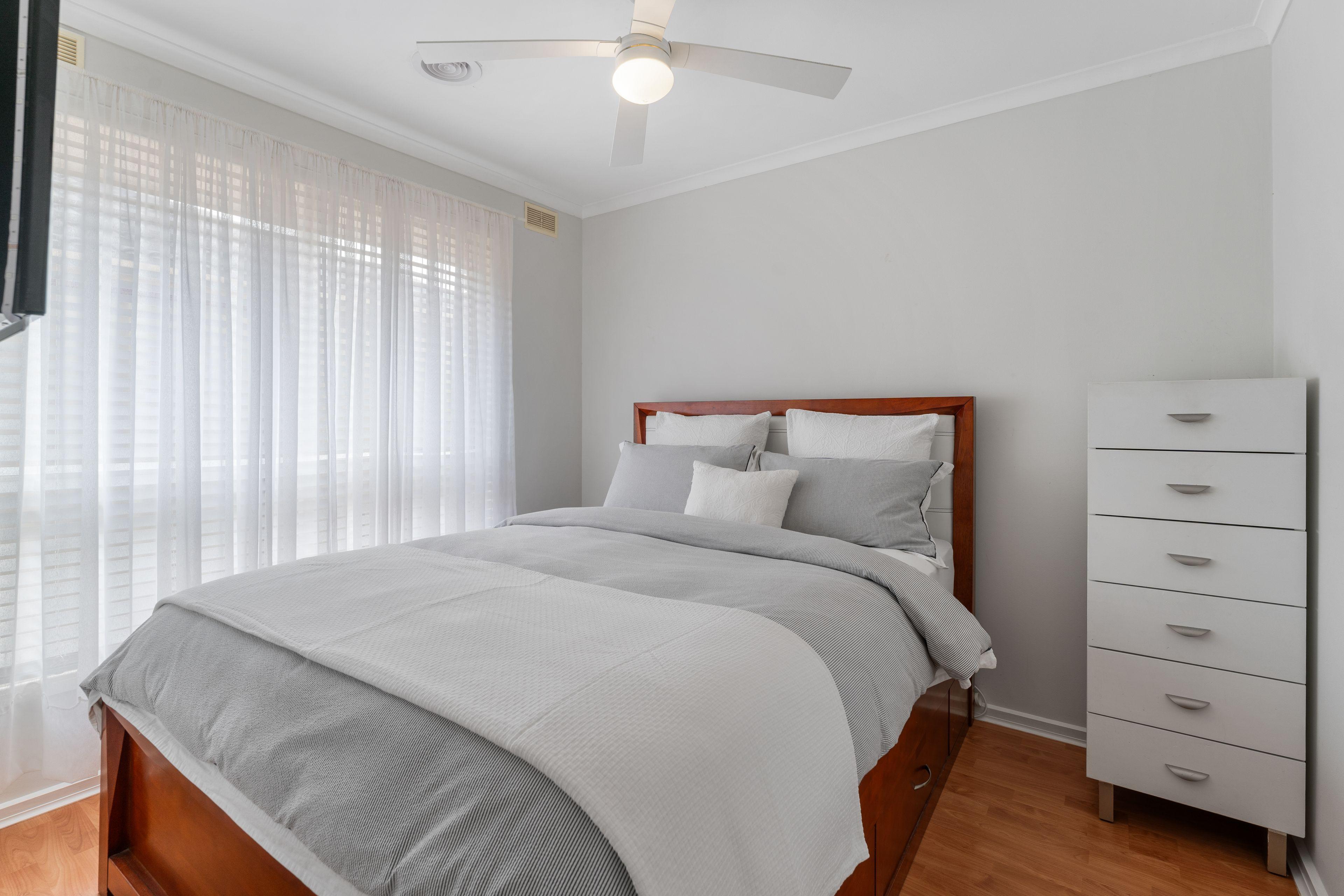 Immaculately Maintained Family Home!