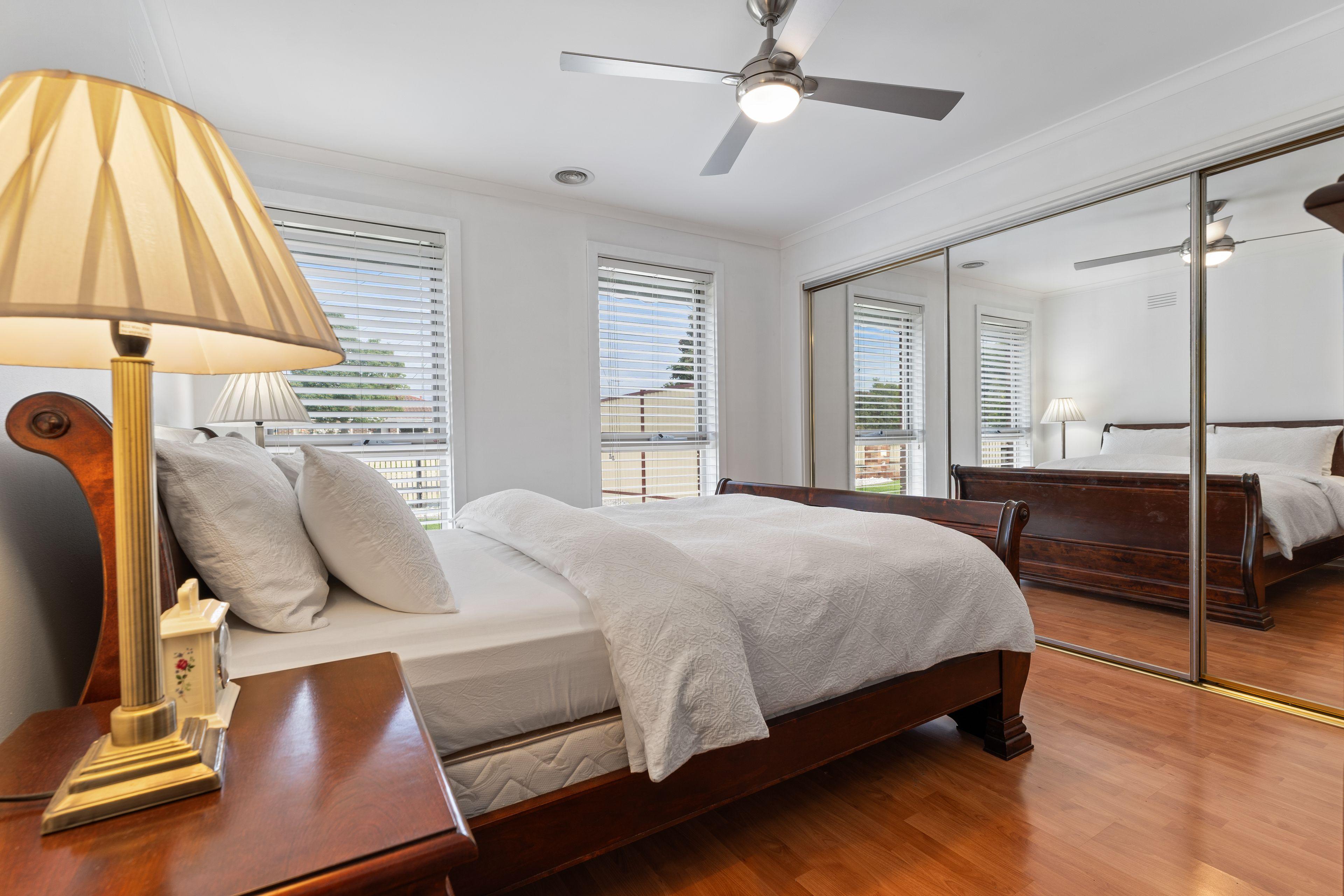 Immaculately Maintained Family Home!