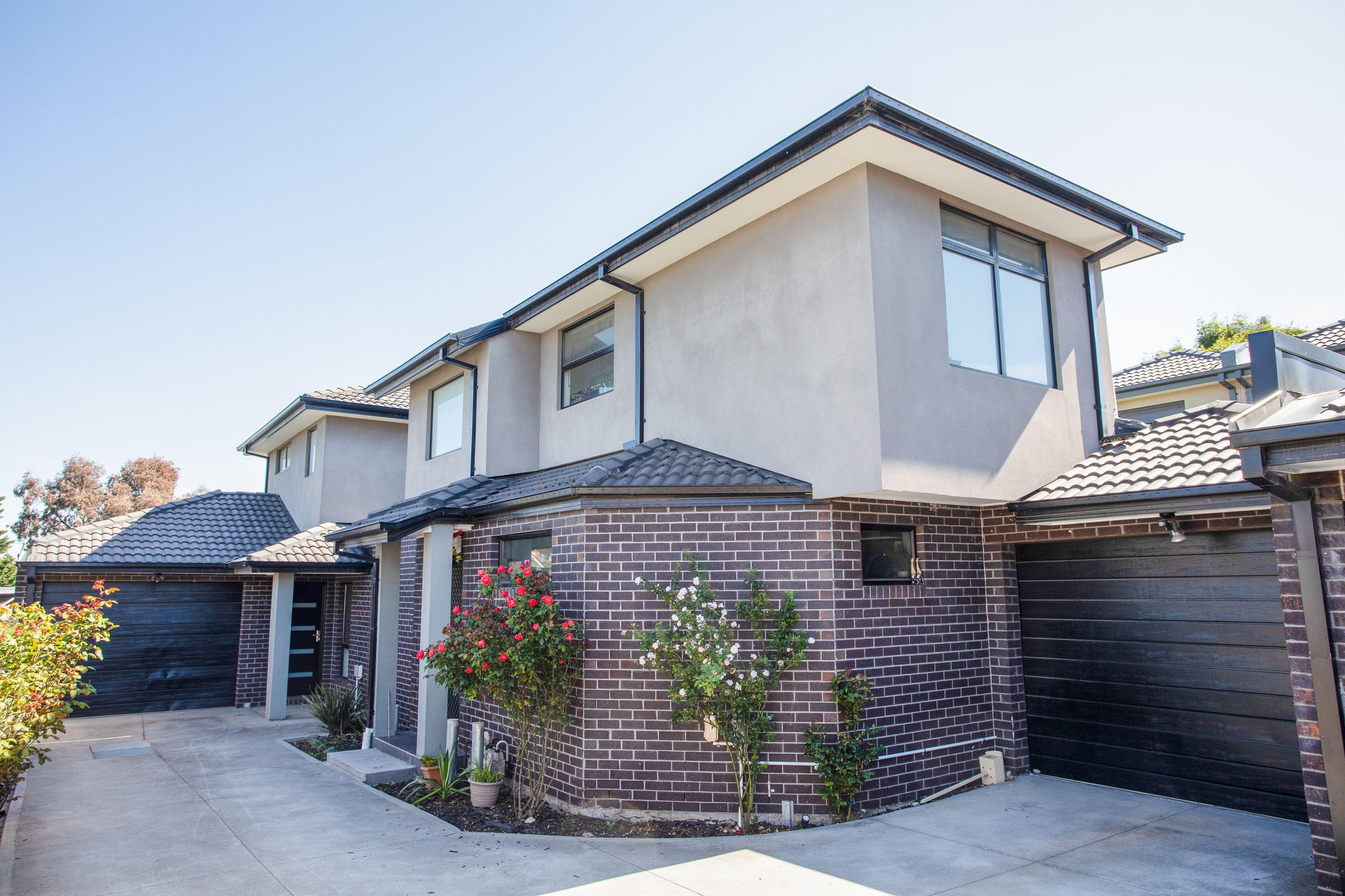 Prop-GPT: Townhouse: VIC Broadmeadows, VIC 3047 Home For Rent