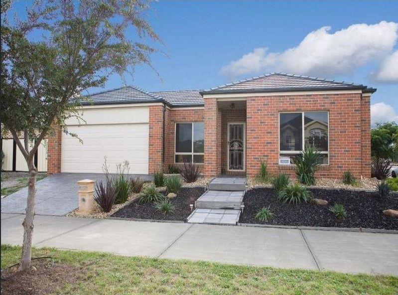 Prop-GPT: House: VIC Craigieburn, VIC 3064 Home For Rent