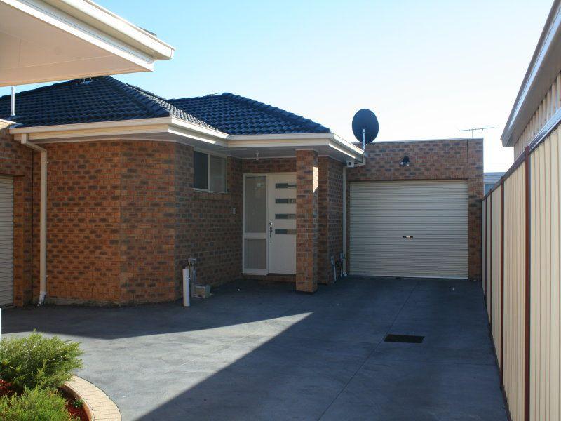 Prop-GPT: House: VIC Pascoe Vale, VIC 3044 Home For Rent