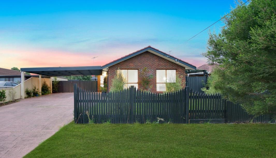 Prop-GPT: House: VIC Hoppers Crossing, VIC 3029 Home For Rent