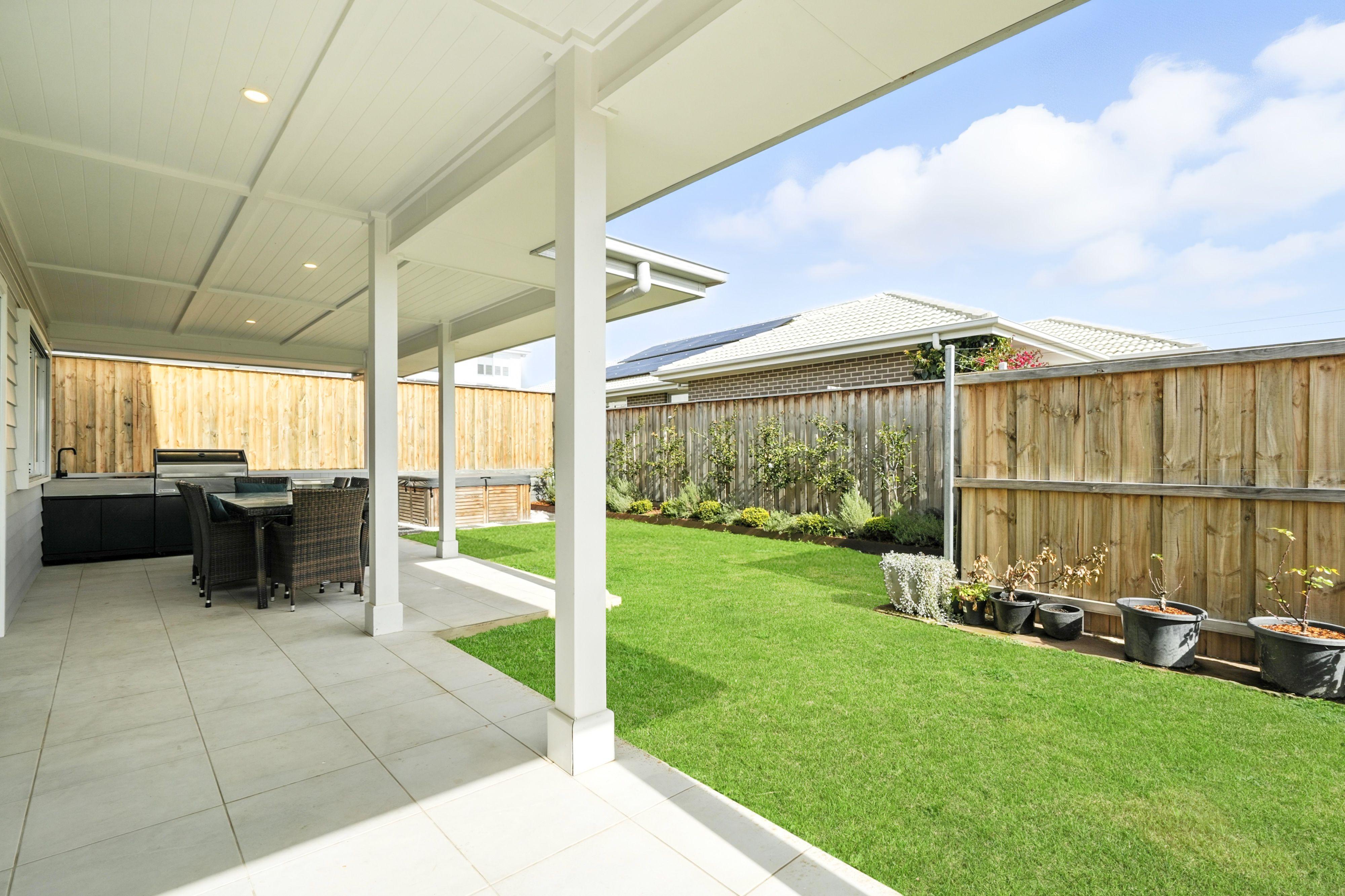 House for Rent: Menangle Park, NSW 2563, NSW, 2563