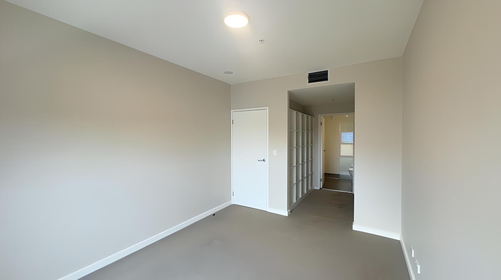 PERFECT CITY LIFESTYLE!