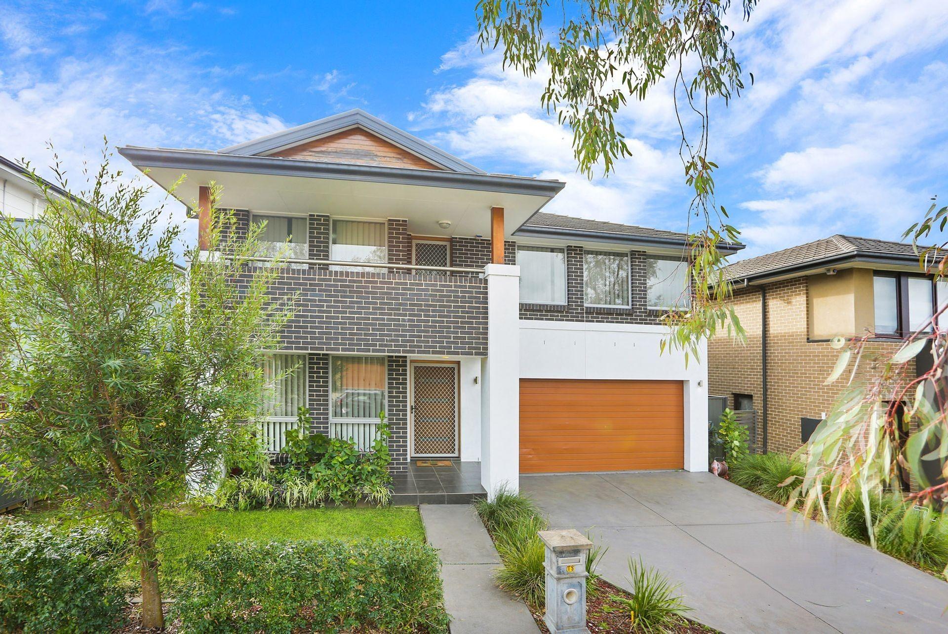 Prop-GPT: House: NSW Jordan Springs, NSW 2747 Home For Rent