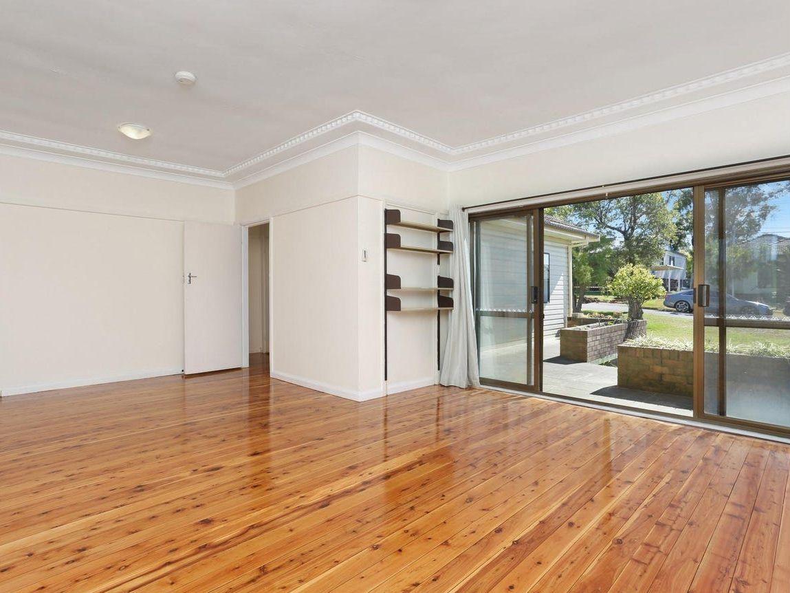 SPACIOUS 3 BEDROOM FAMILY HOME
