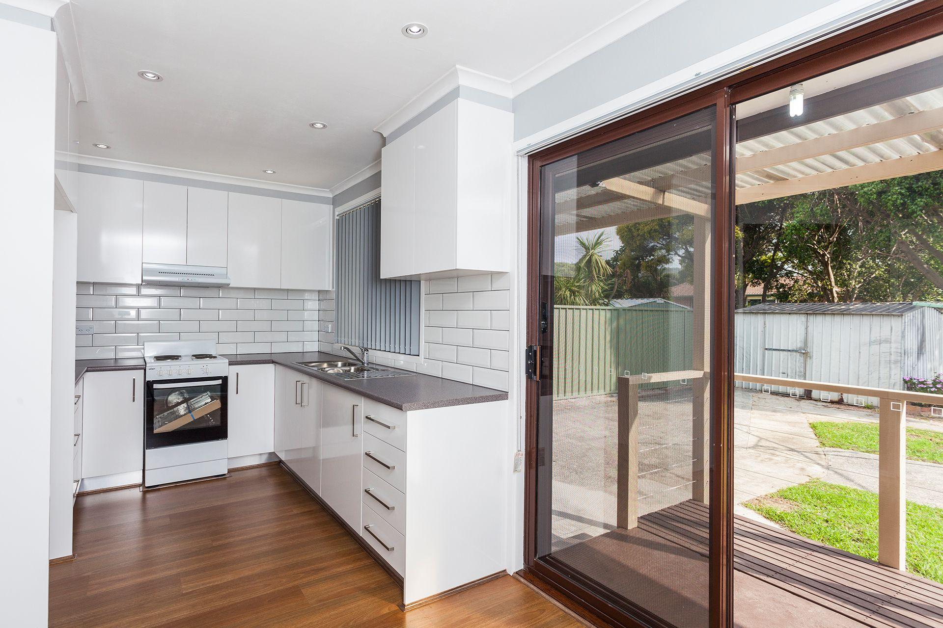 Prop-GPT: House: NSW Albion Park Rail, NSW 2527 Home For Rent