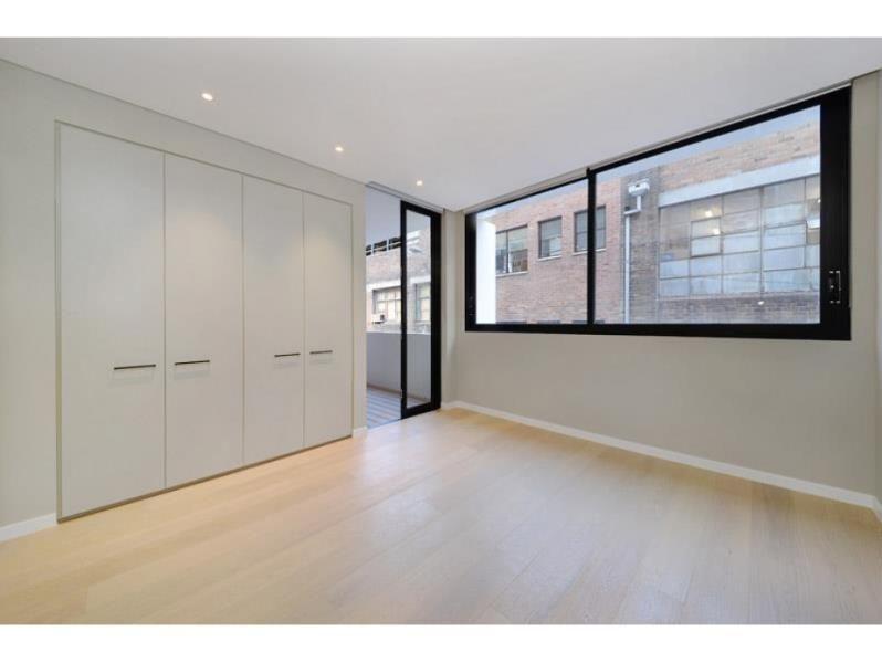 Designer City Fringe Apartment