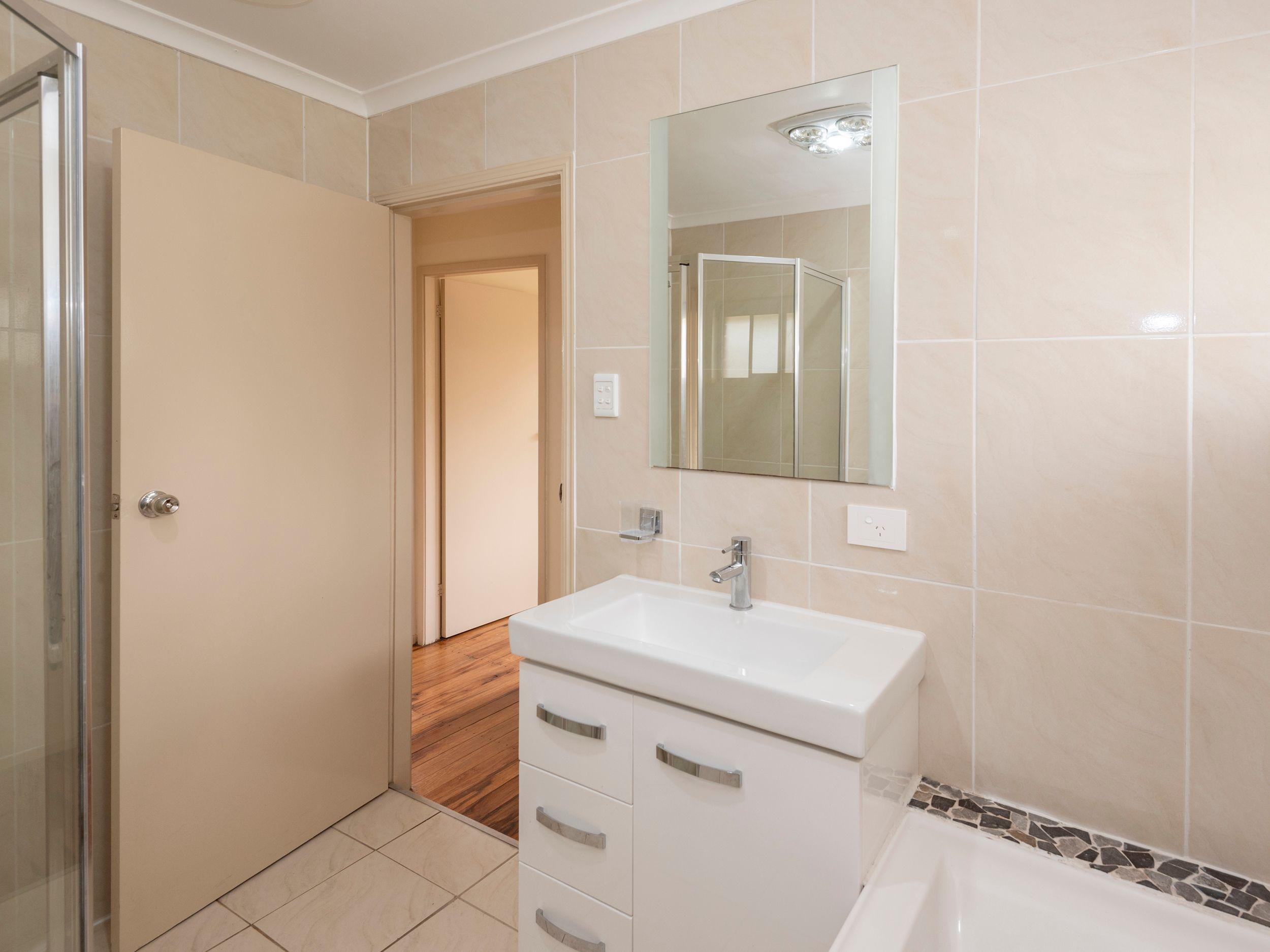 House for Rent: Lismore Heights, NSW 2480, NSW, 2480