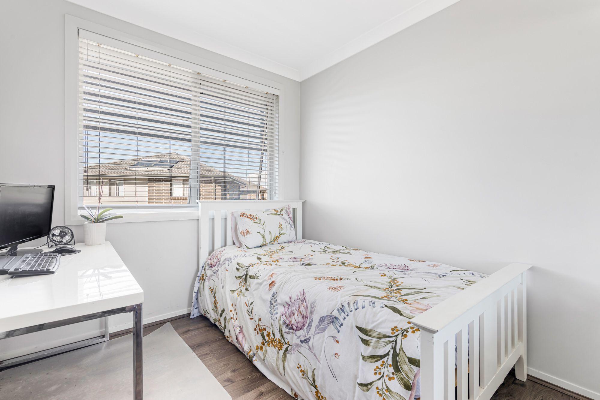House for Rent: Middleton Grange, NSW 2171, NSW, 2171