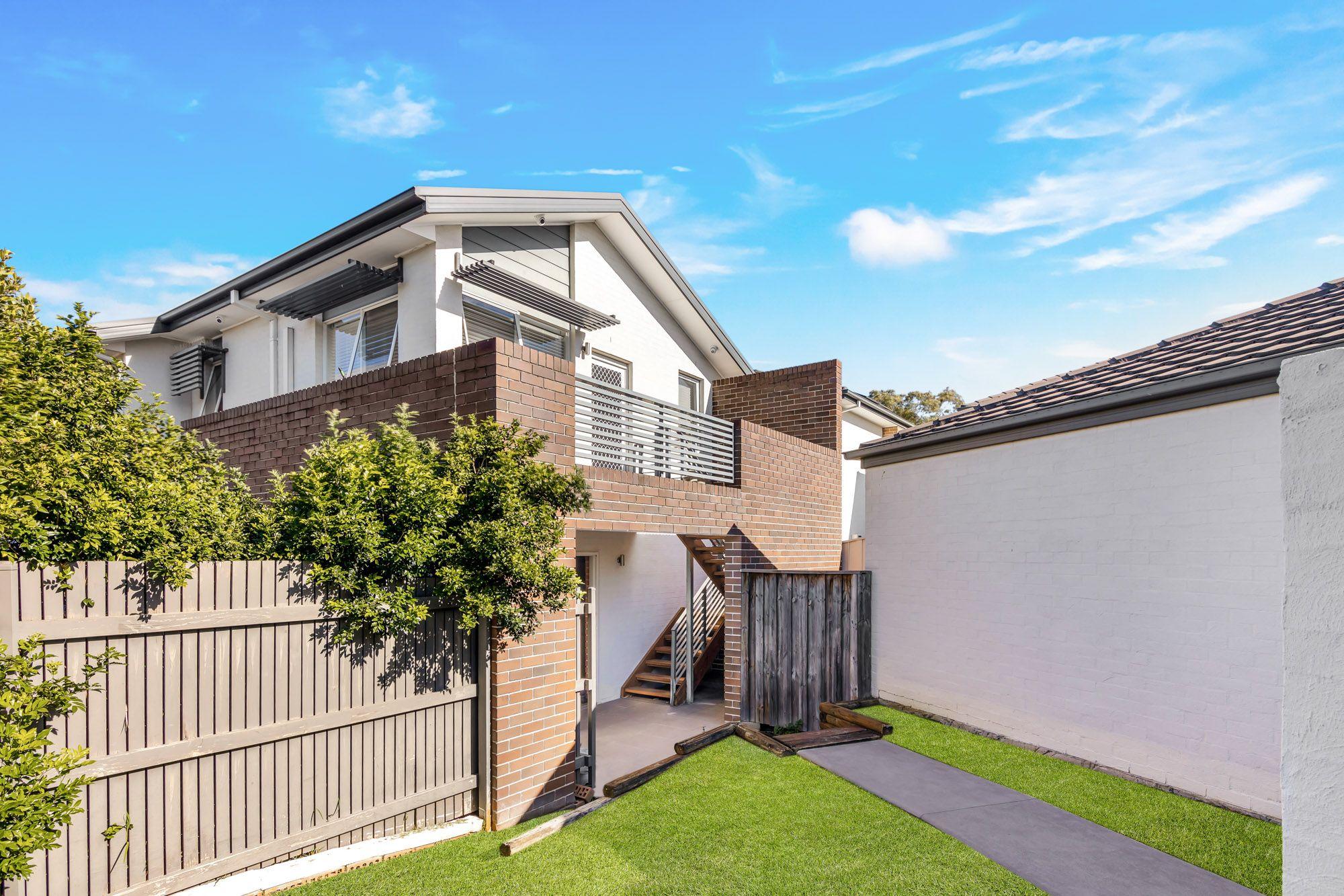 House for Rent: Middleton Grange, NSW 2171, NSW, 2171