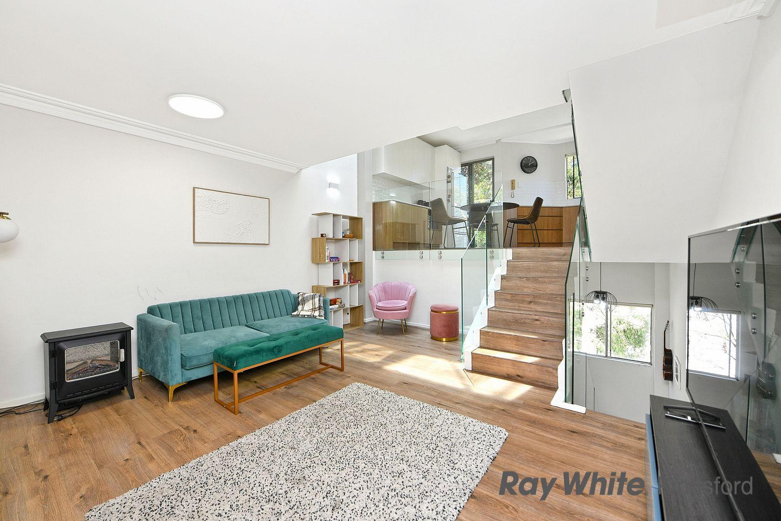 Prop-GPT: Townhouse: NSW Kensington, NSW 2033 Home For Rent
