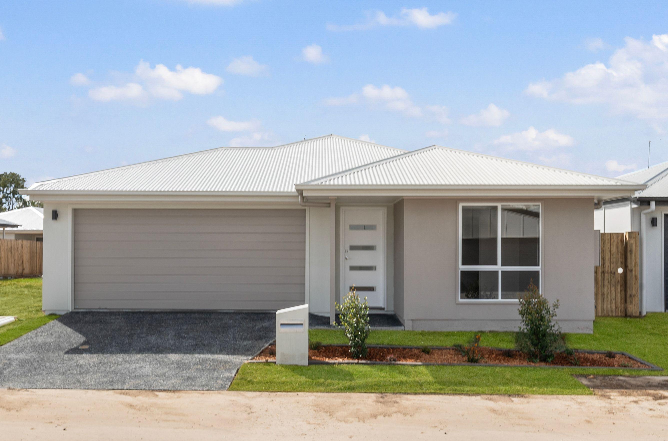 Prop-GPT: House: QLD Lawnton, QLD 4501 Home For Rent
