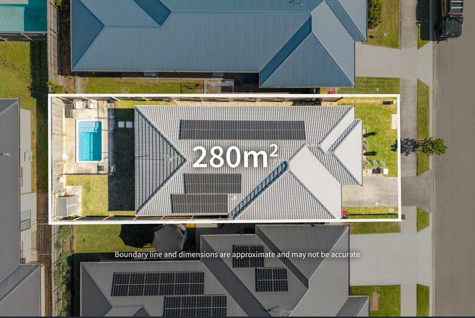 Modern Family Oasis with Pool - Peaceful Living at 4 Bowen Street, South Maclean