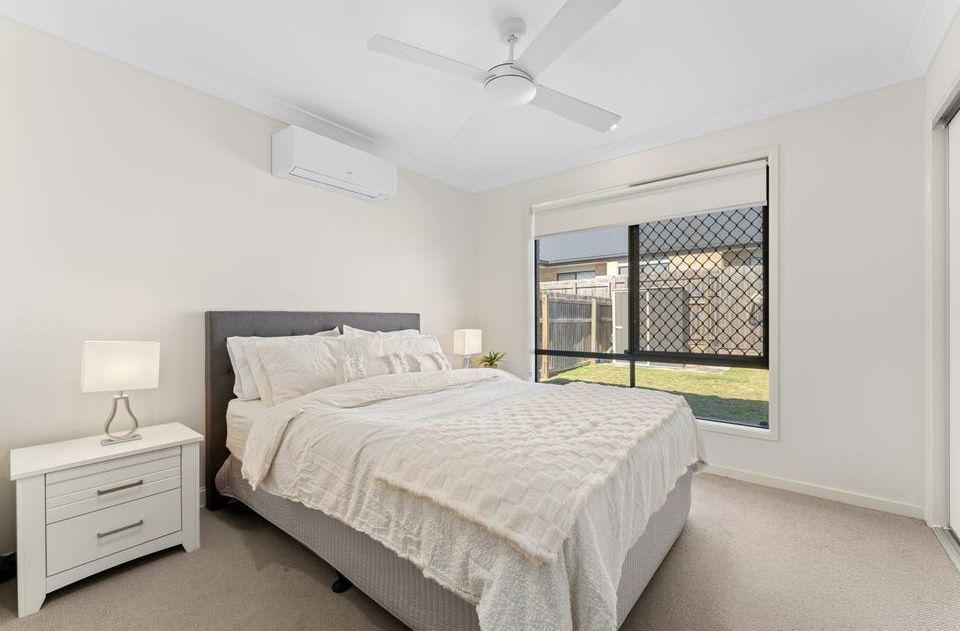 Modern Family Oasis with Pool - Peaceful Living at 4 Bowen Street, South Maclean