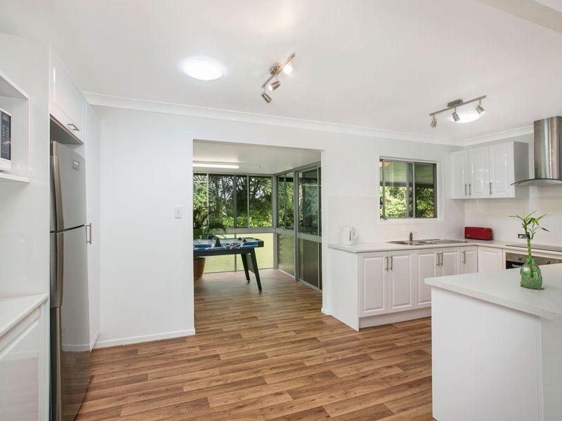 Teenage Retreat with Kitchenette!