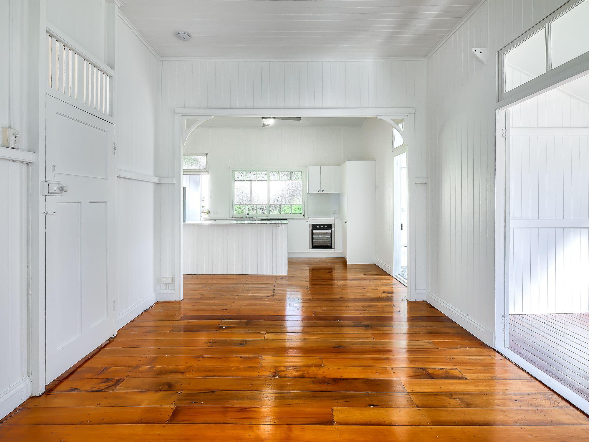 Convenience in Greenslopes