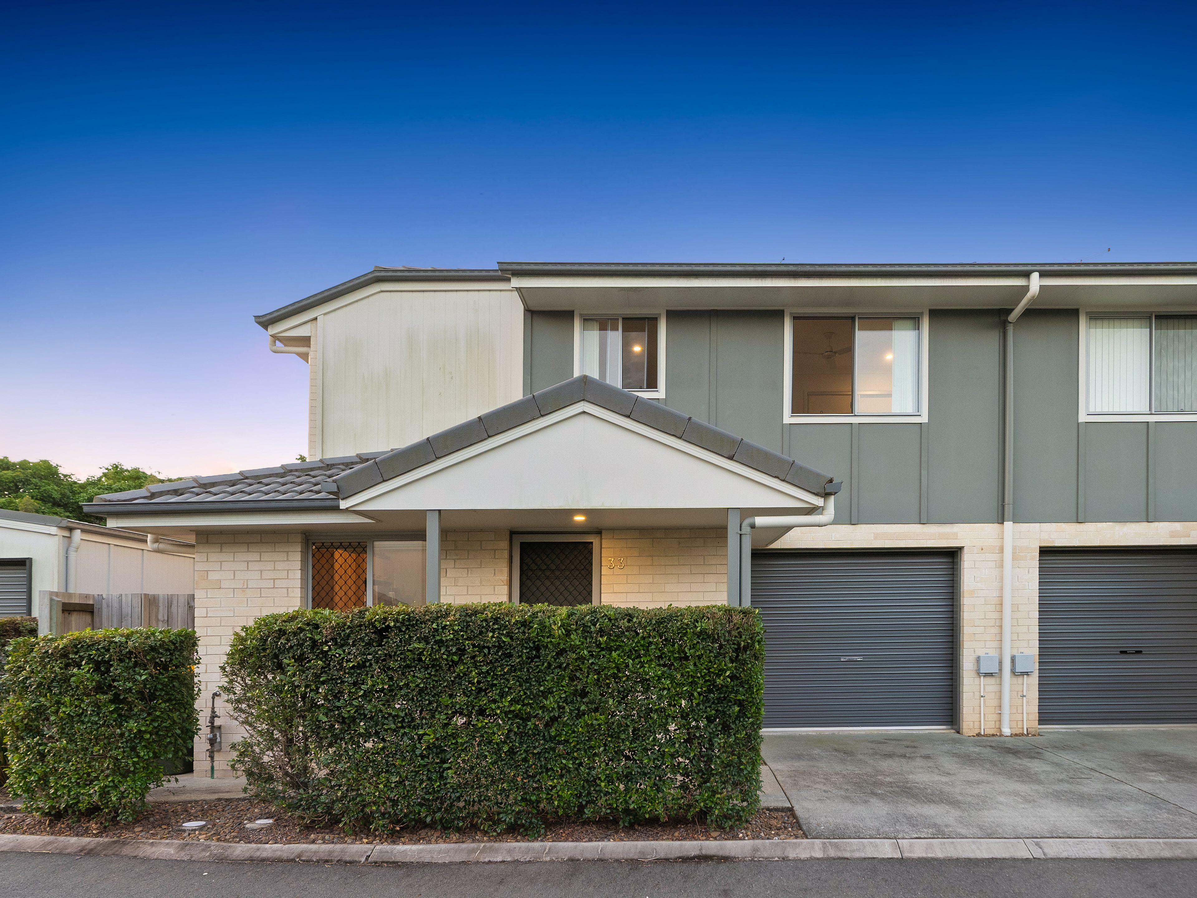 Prop-GPT: Townhouse: QLD Mango Hill, QLD 4509 Home For Rent