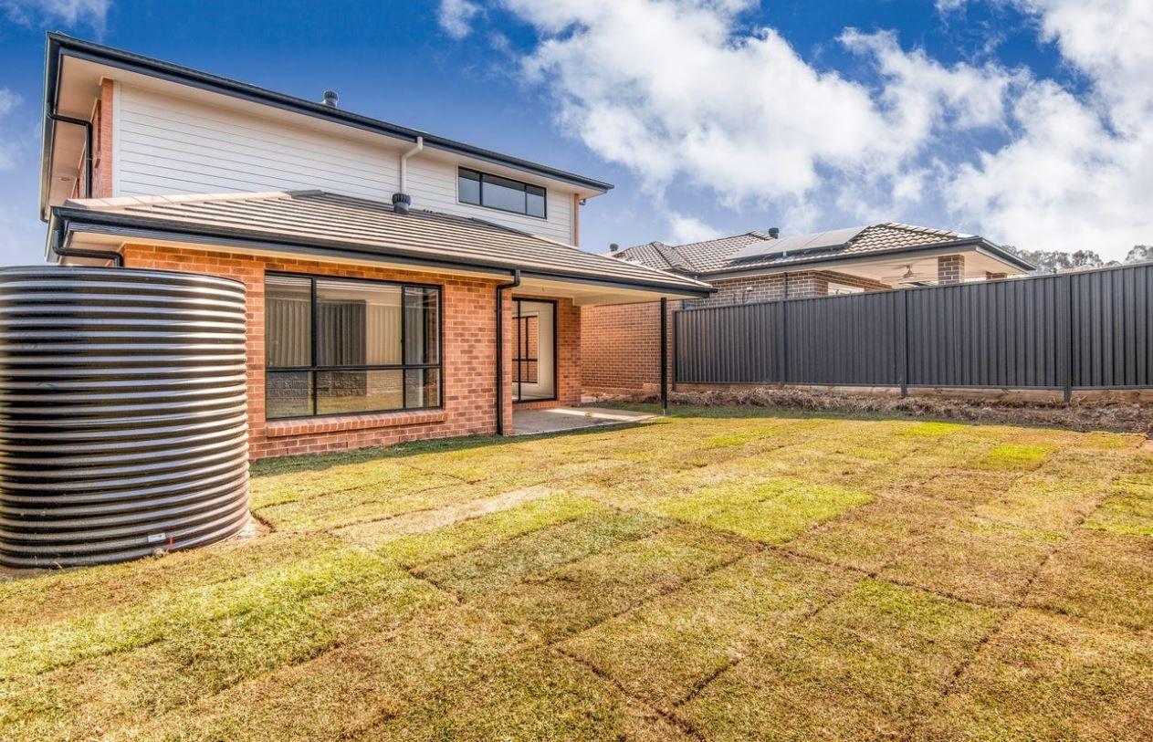 House for Rent: Jordan Springs, NSW 2747, NSW, 2747