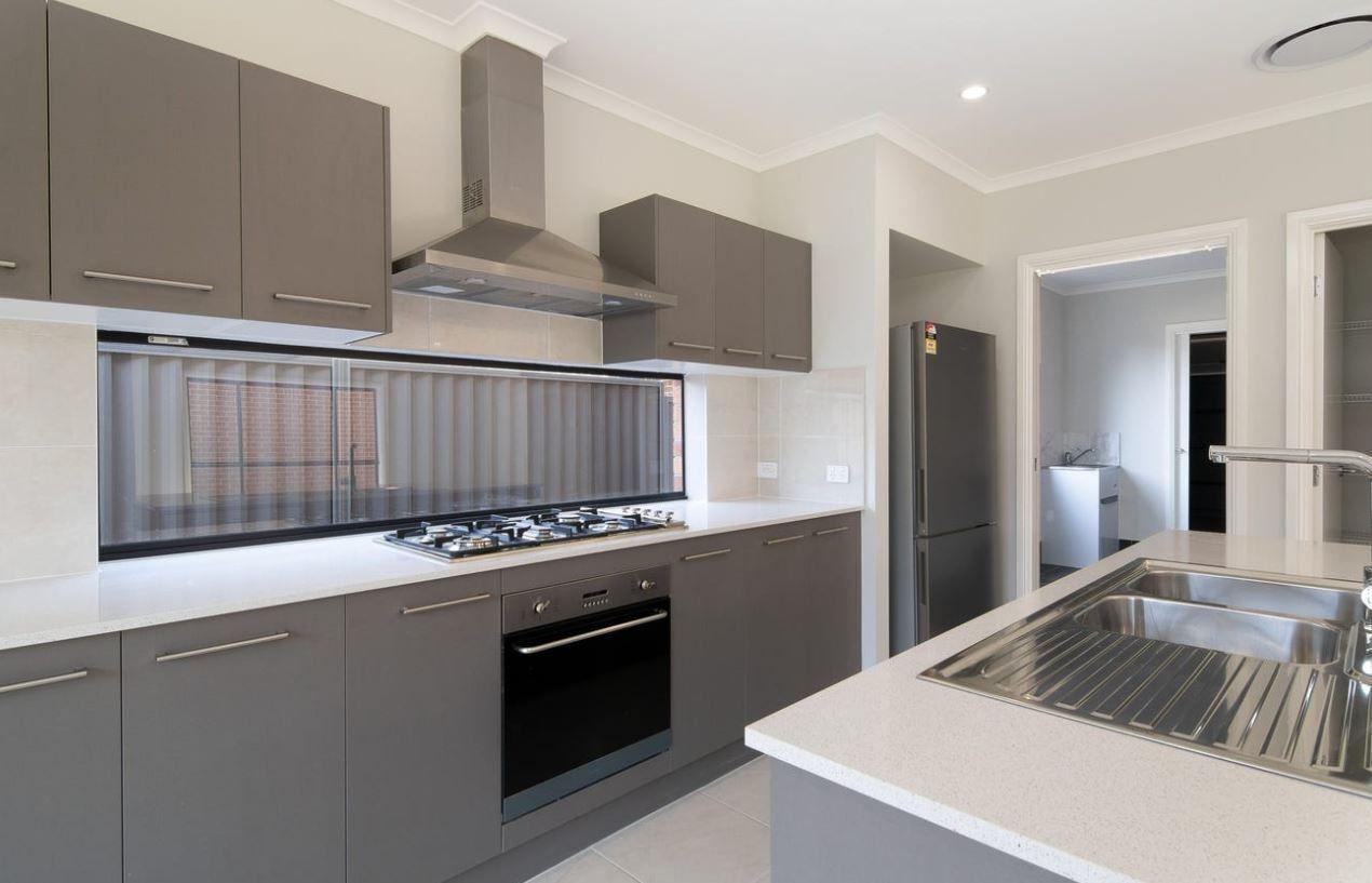 House for Rent: Jordan Springs, NSW 2747, NSW, 2747