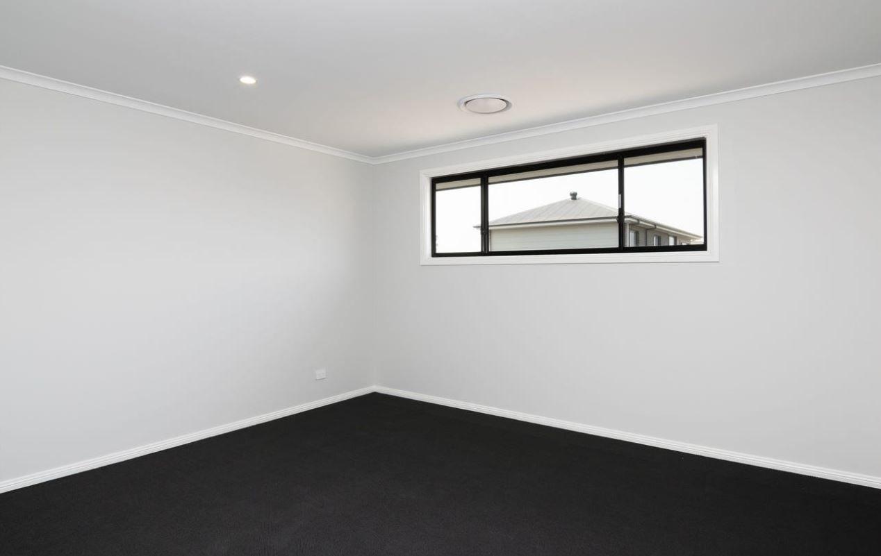 House for Rent: Jordan Springs, NSW 2747, NSW, 2747
