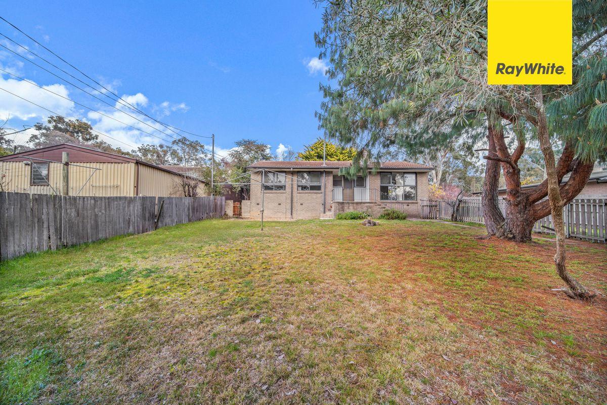 Aranda Home - Sought after location