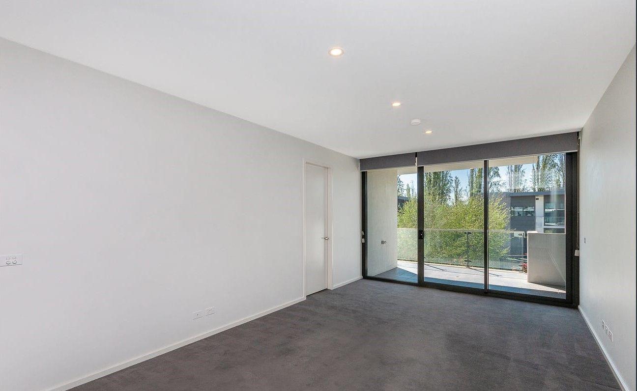 Executive apartment in The Amaya complex - Griffith