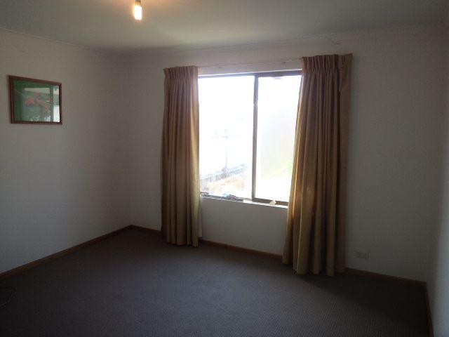 3 Bedroom Home set up for horses!!