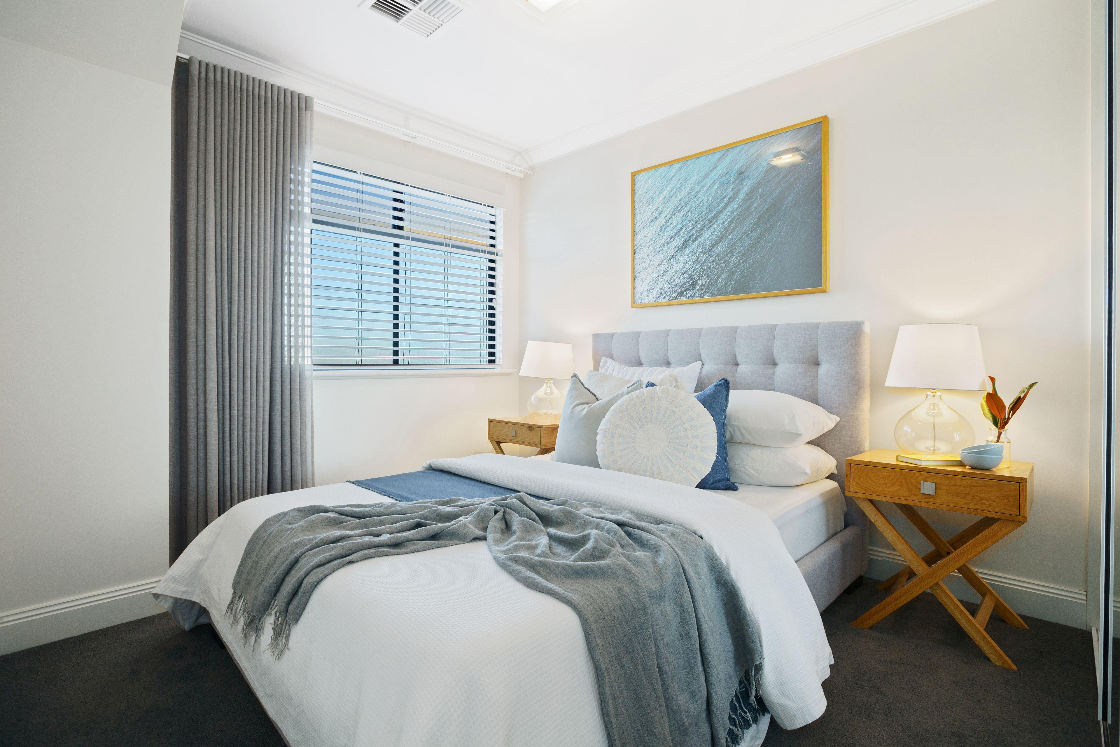 EXECUTIVE ENTERTAINER RESIDENCE IN A FANTASTIC, FAMILY FRIENDLY POSITION