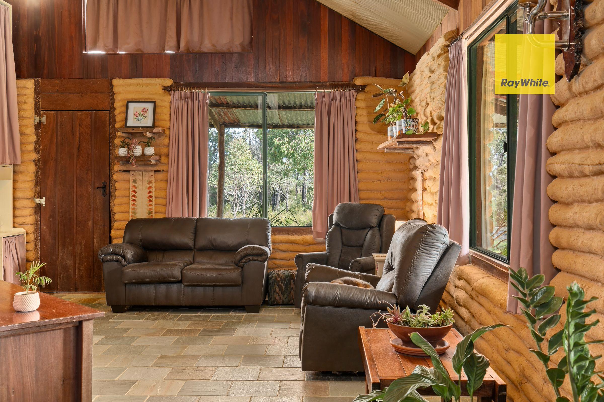 106 Acres of Off-Grid Freedom in Magical Meerup