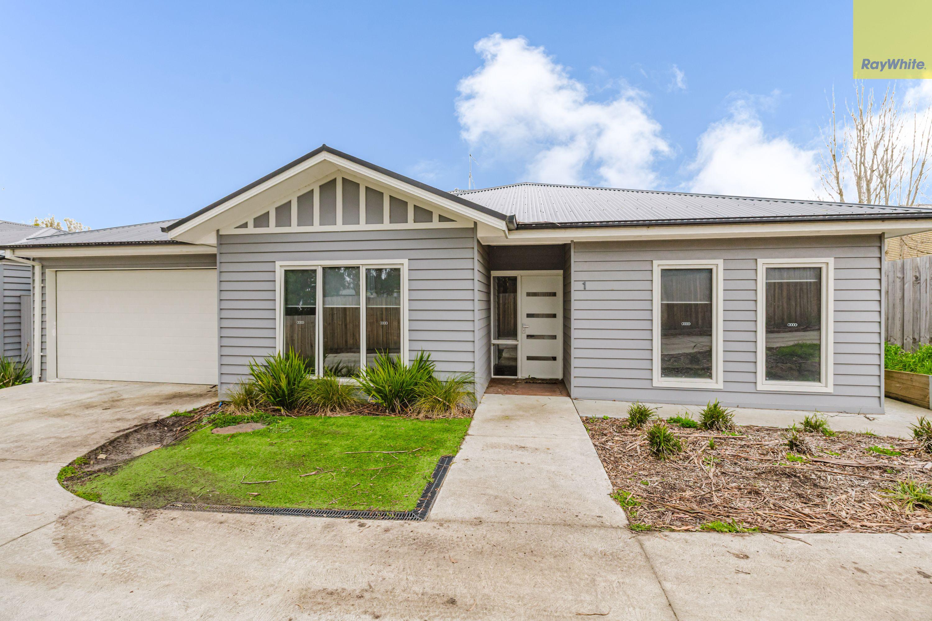 Prop-GPT: House: VIC Ballan, VIC 3342 Home For Rent