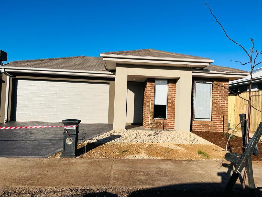 Prop-GPT: House: VIC Plumpton, VIC 3335 Home For Rent