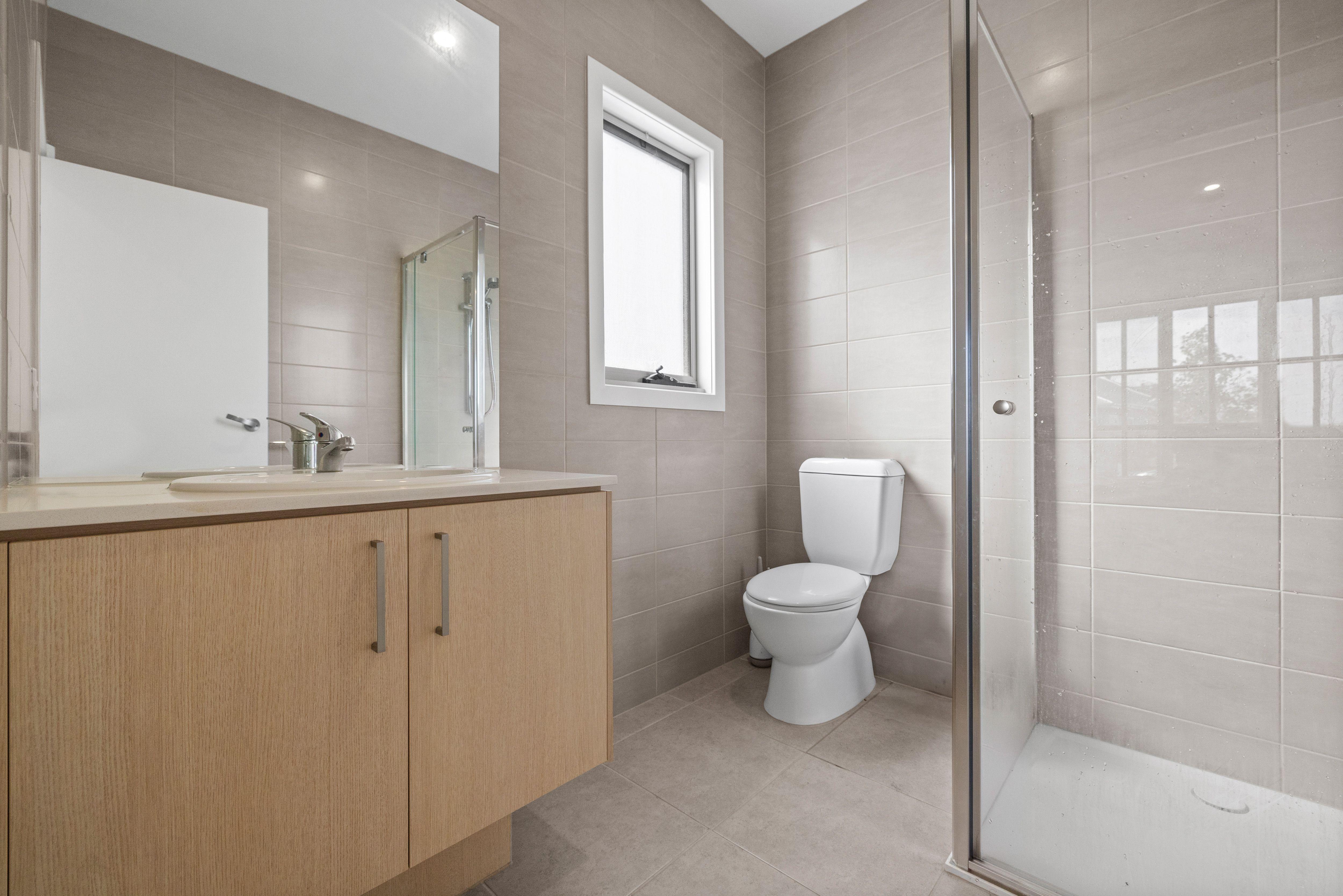 HOME FOR RENT IN EYNESBURY